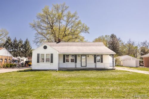 14 Kadlec Dr, Fairview Heights, IL, 62208-3676 | Card Image