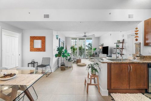 810-350 N Federal Hwy, Boynton Beach, FL, 33435-4171 | Card Image