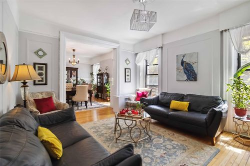apt-2c-243 W 98th St, New York, NY, 10025-5566 | Card Image