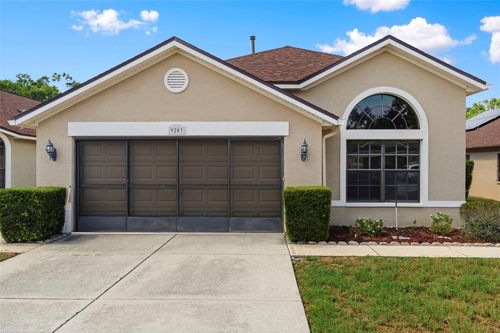 9203 Halberg Dr, HUDSON, FL, 34669-1838 | Card Image