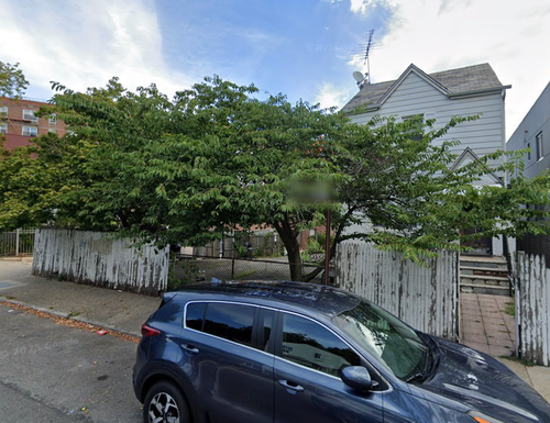 66-23 Selfridge St, Forest Hills, NY, 11375-4125 | Card Image