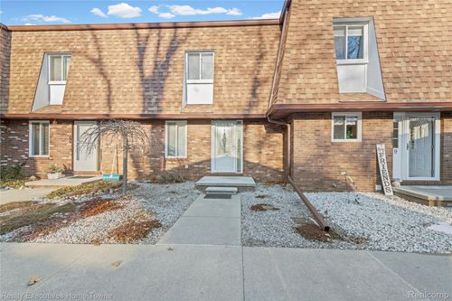 10-2636 Keewahdin Rd Road, Fort Gratiot Charter Township, MI, 48059 | Card Image