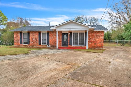 500 Lawndale Ln, Montgomery, AL, 36109-1818 | Card Image