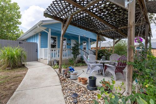 6110 Devonshire Cv, Austin, TX, 78723-2054 | Card Image