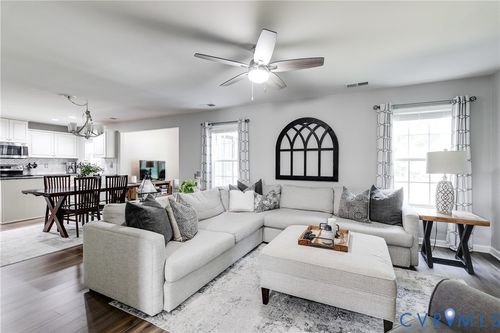 6612 Rossville Dr, Chesterfield, VA, 23832-8065 | Card Image