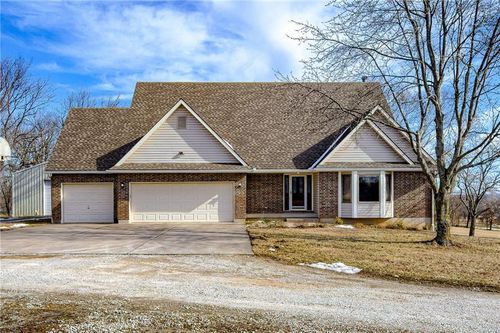 3405 S Slaughter Road, Grain Valley, MO, 64029 | Card Image