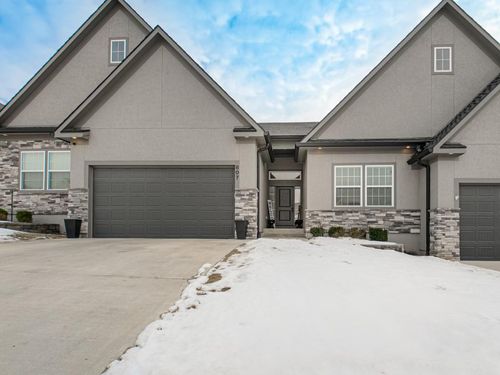 b-807 Ne Algonquin St, Lee's Summit, MO, 64064-8033 | Card Image