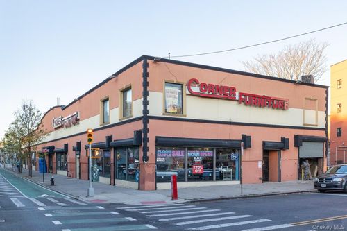 2926 White Plains Road, New York, NY, 10467 | Card Image