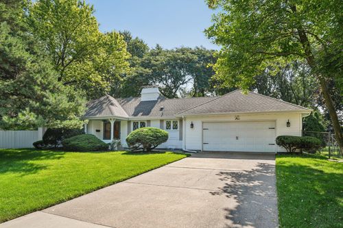 4704 Phlox Ln, Edina, MN, 55435-4011 | Card Image