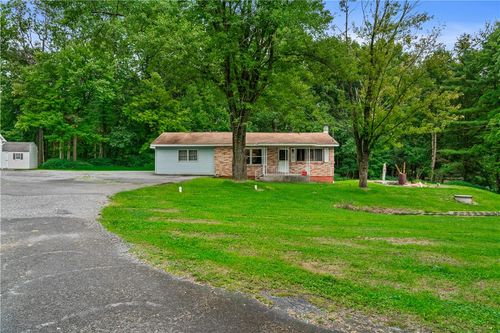 1350 Spring Dr, WALNUTPORT, PA, 18088-9342 | Card Image