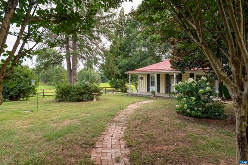 1342 James Madison Hwy, GORDONSVILLE, VA, 22942-6118 | Card Image