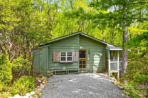 25-548 Bear Cub Dr, Spruce Pine, NC, 28777-0773 | Card Image