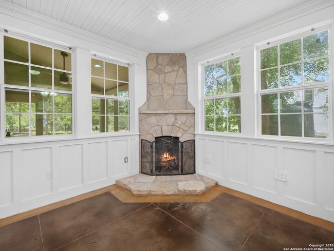 671 Cypress Pass Rd, House other with 3 bedrooms, 2 bathrooms and null parking in Spring Branch TX | Image 9