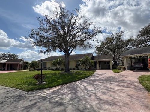 114-325 Grayston Place, SUN CITY CENTER, FL, 33573 | Card Image