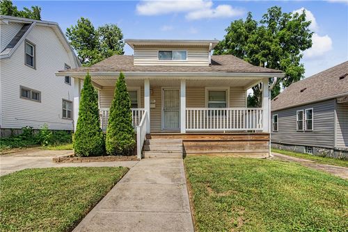 329 Roxbury Rd, Dayton, OH, 45417-1317 | Card Image