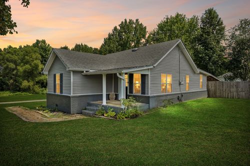 876 Prosser Rd, Leoma, TN, 38468-5139 | Card Image