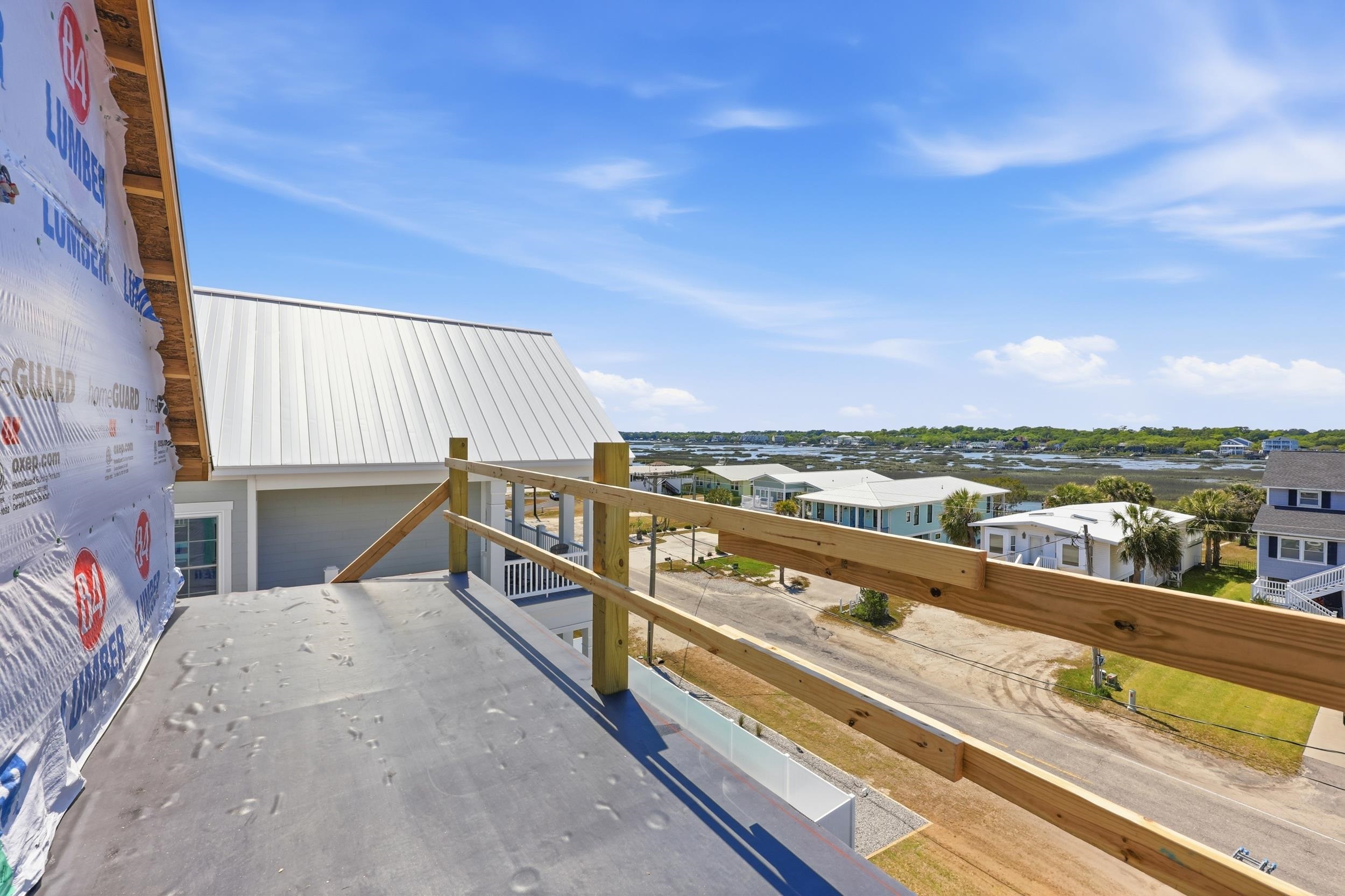 Residential in Garden City Beach 3