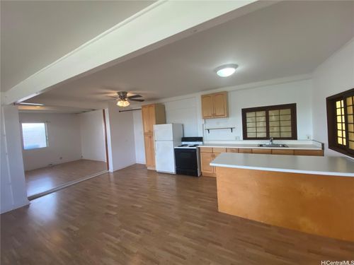 c-3212 Hayden Street, Honolulu, HI, 96815 | Card Image