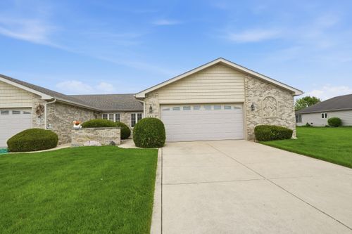 9831 Hart St, Saint John, IN, 46373-8708 | Card Image