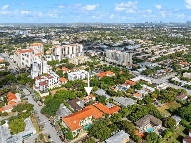 36 Phoenetia Ave, House other with 6 bedrooms, 6 bathrooms and null parking in Coral Gables FL | Image 48