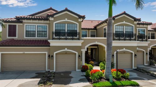228 Crew Ct, Sarasota, FL, 34243-2300 | Card Image