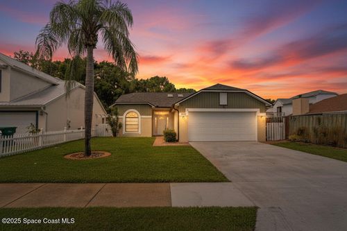 1747 Clover Cir, Melbourne, FL, 32935-5571 | Card Image