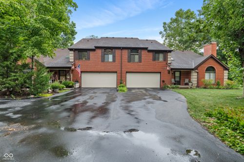 9224 Golden Woods Dr, Indianapolis, IN, 46268-3274 | Card Image