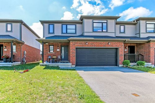 1314 Michael Cir, London, ON, N5V0B8 | Card Image