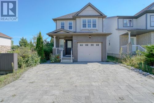 612 Winterberry Ave, Waterloo, ON, N2V2W4 | Card Image