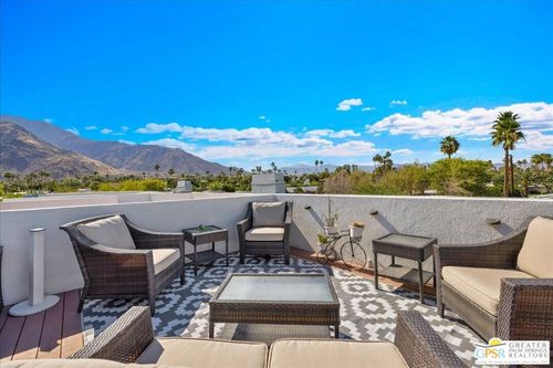 1520 N Via Miraleste, Palm Springs, CA, 92262 | Card Image