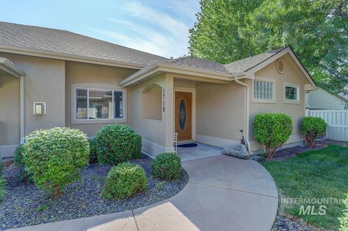 1719 E Horse Creek Ct, Meridian, ID, 83642-9032 | Card Image
