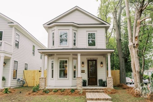 772 E Park Avenue, Savannah, GA, 31401 | Card Image
