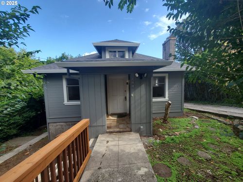 122 S 8th St, Saint Helens, OR, 97051-1907 | Card Image