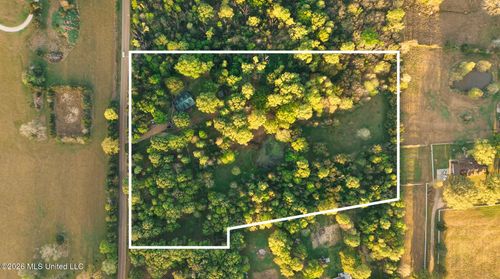 1090 Cedar Hill Rd, Madison, MS, 39110-9243 | Card Image