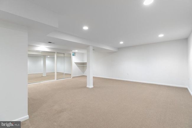 11603 Deer Forest Rd, House other with 5 bedrooms, 4 bathrooms and null parking in RESTON VA | Image 30
