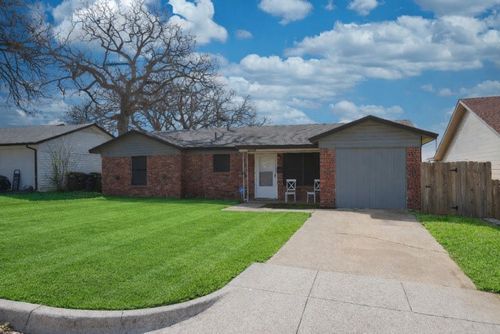 5508 Patton Drive, Fort Worth, TX, 76112 | Card Image