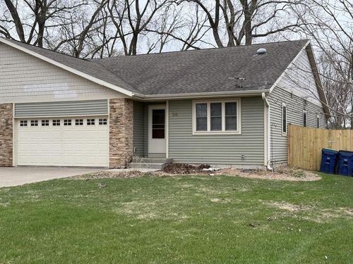 424 Callaway Boulevard, Campbell, WI, 54603 | Card Image