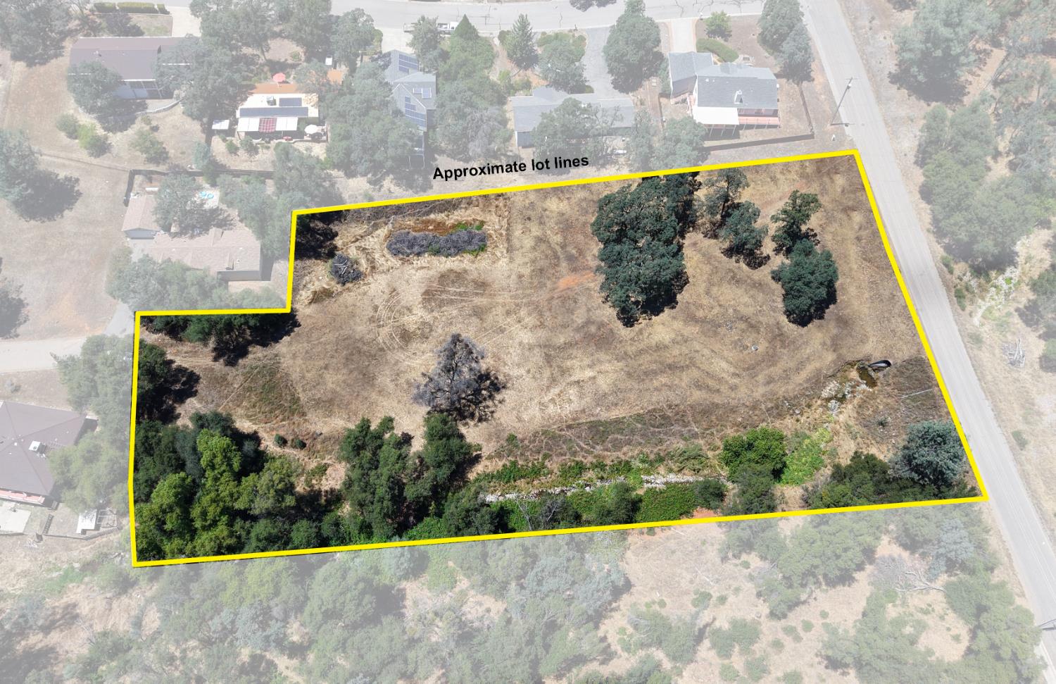 Land in Mariposa