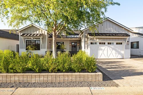 3530 E Glenrosa Ave, Phoenix, AZ, 85018-3902 | Card Image