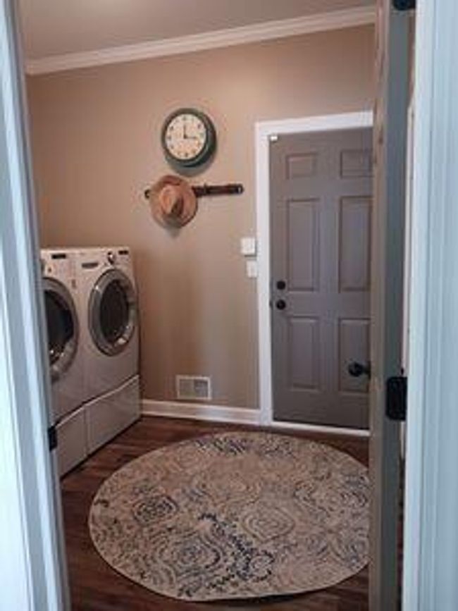 935 Stony Lake Ct, Condo with 2 bedrooms, 3 bathrooms and null parking in Oxford MI | Image 20