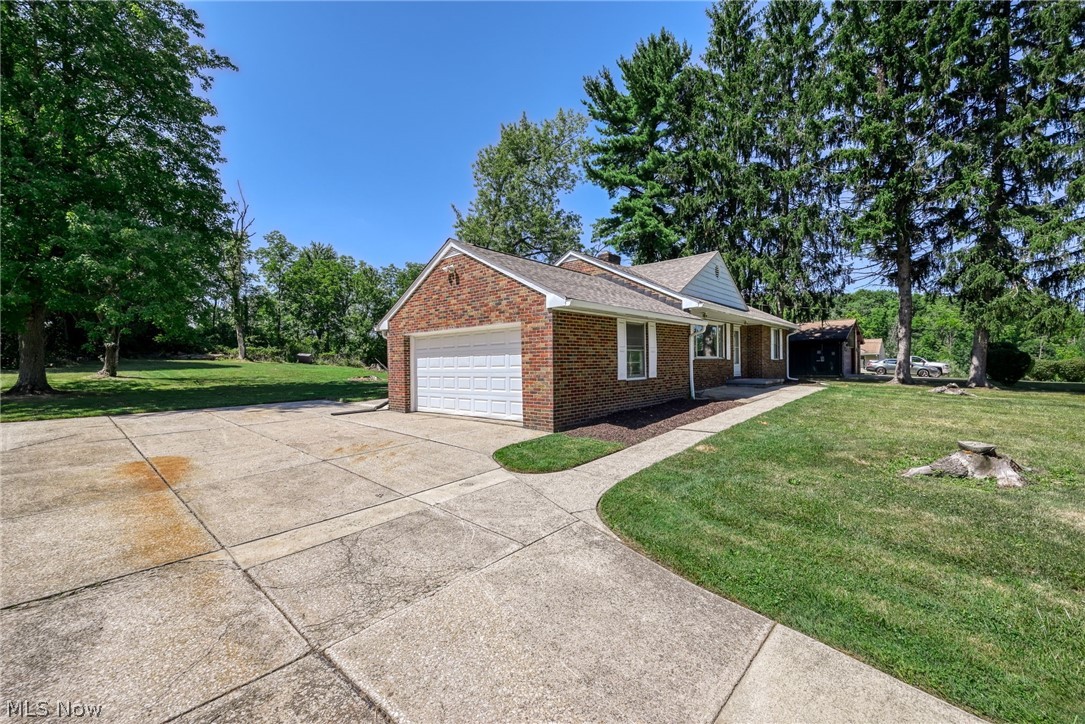 Residential in Oakwood Village 5