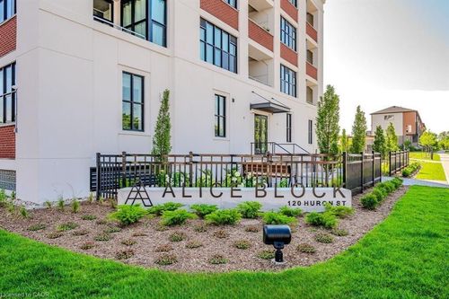 322-120 Huron St, Guelph, ON, N1E0T8 | Card Image