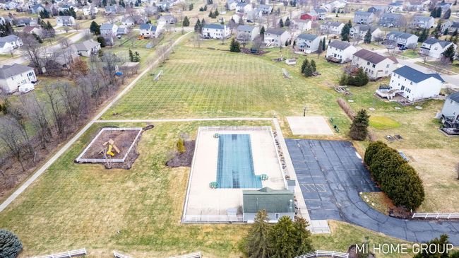 37 - 3614 Buckingham Ln, Condo with 3 bedrooms, 3 bathrooms and null parking in Hudsonville MI | Image 15