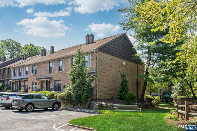 181 Long Hill Rd, House attached with 2 bedrooms, 3 bathrooms and null parking in Little Falls NJ | Image 17