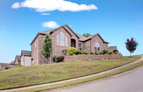 3200 Falling Water Rd, Sherwood, AR, 72120-4413 | Card Image