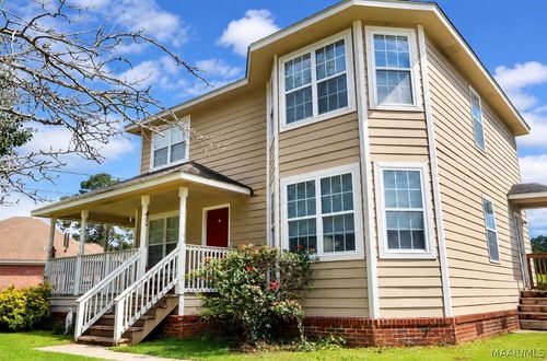 427 Lewis Rd, Deatsville, AL, 36022-5146 | Card Image