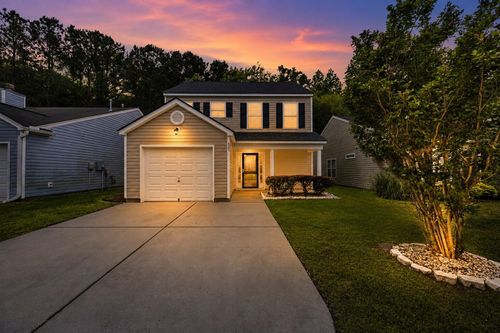 421 Savannah River Dr, Summerville, SC, 29485-8994 | Card Image