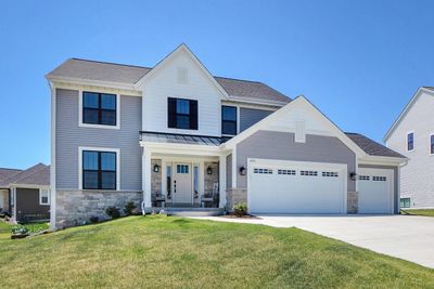 3741 Howell Oaks Drive, House other with 4 bedrooms, 2 bathrooms and null parking in Waukesha WI | Image 1