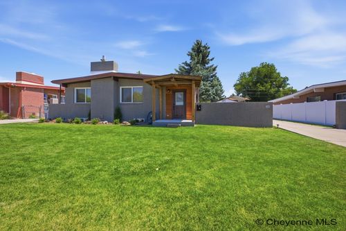 5409 Sagebrush Ave, Cheyenne, WY, 82009-4514 | Card Image