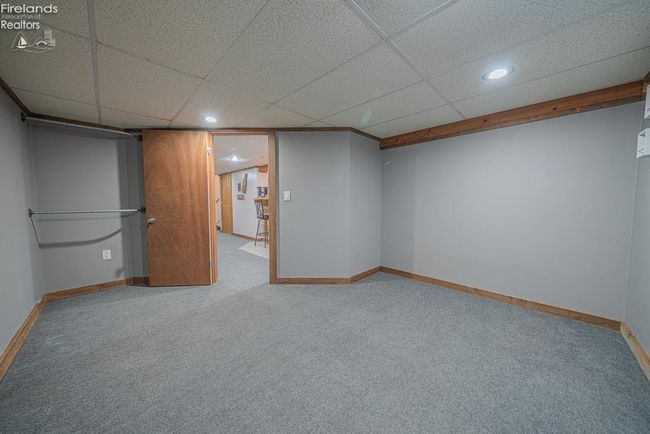515 Jackson St, House other with 3 bedrooms, 2 bathrooms and 2 parking in Tiffin OH | Image 11